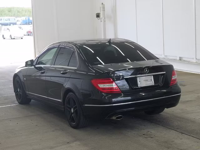 MERCEDES-BENZ C-CLASS