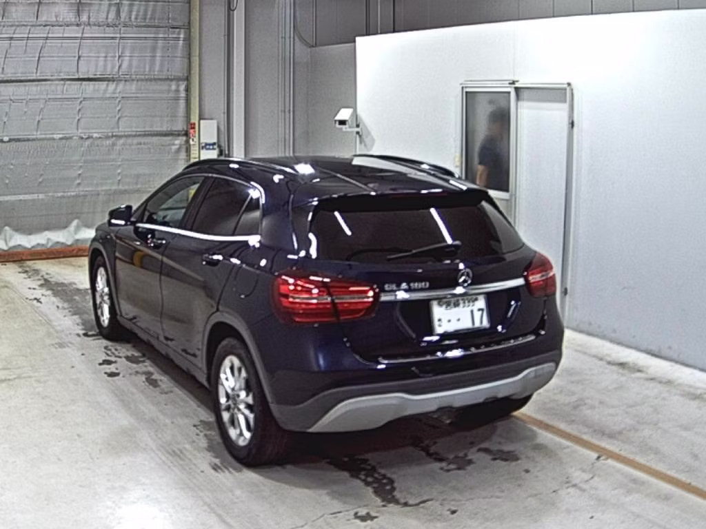 MERCEDES-BENZ GLA-CLASS