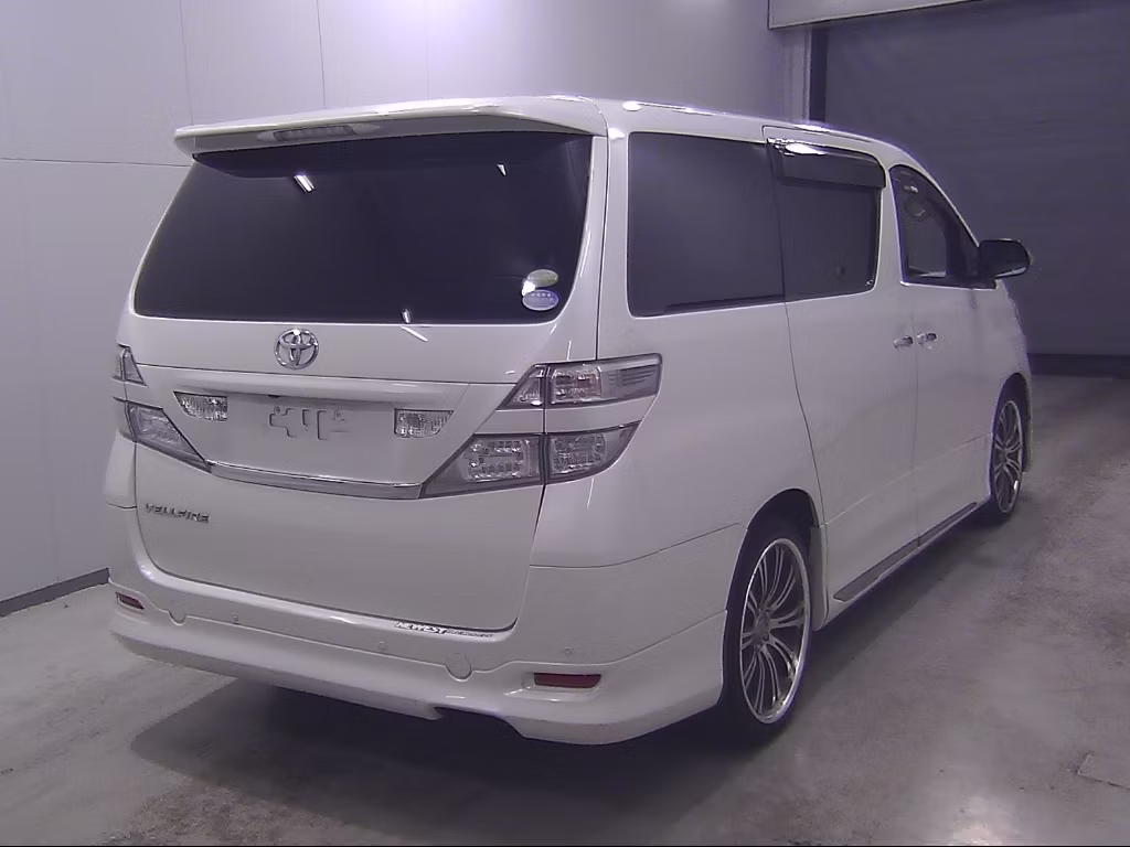 TOYOTA VELLFIRE