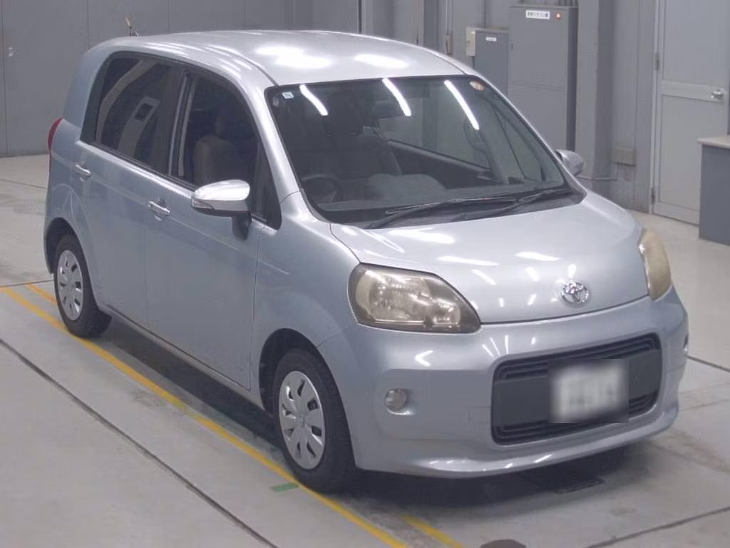 TOYOTA PORTE