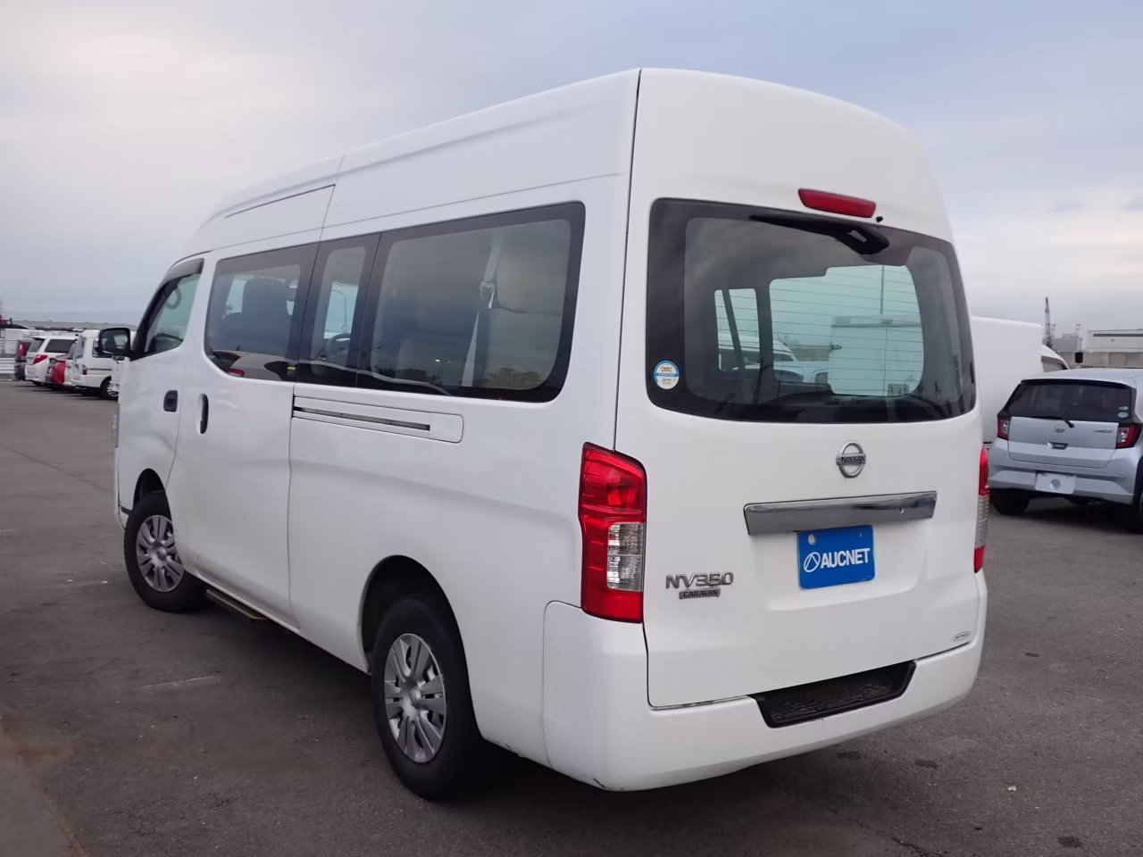 NISSAN NV350 CARAVAN