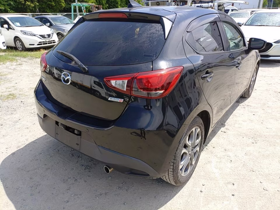 MAZDA DEMIO