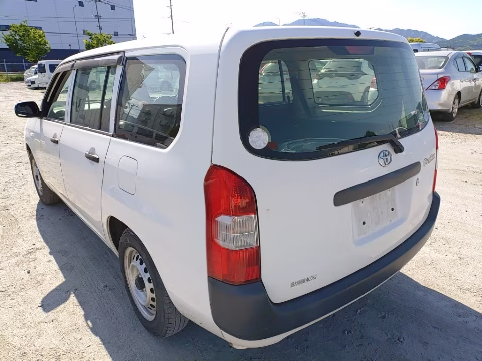 TOYOTA PROBOX