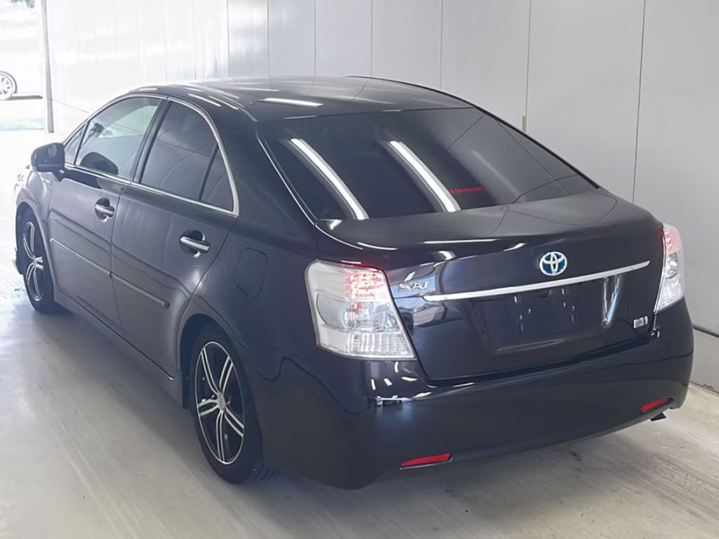 TOYOTA SAI