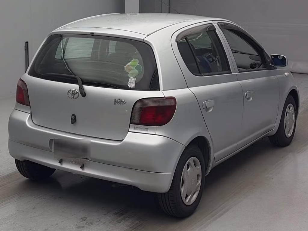 TOYOTA VITZ