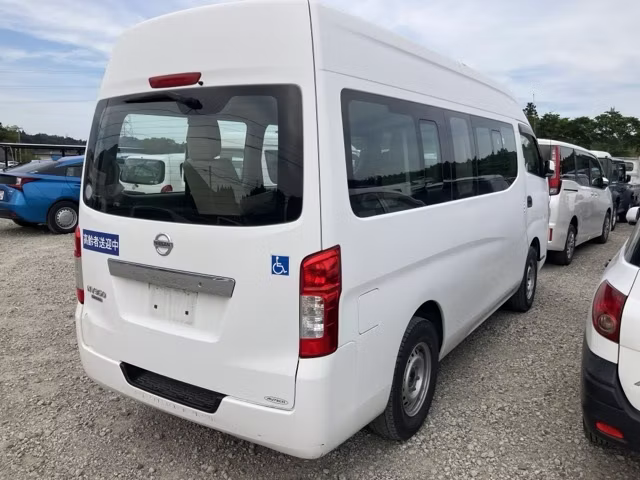 NISSAN NV350 CARAVAN