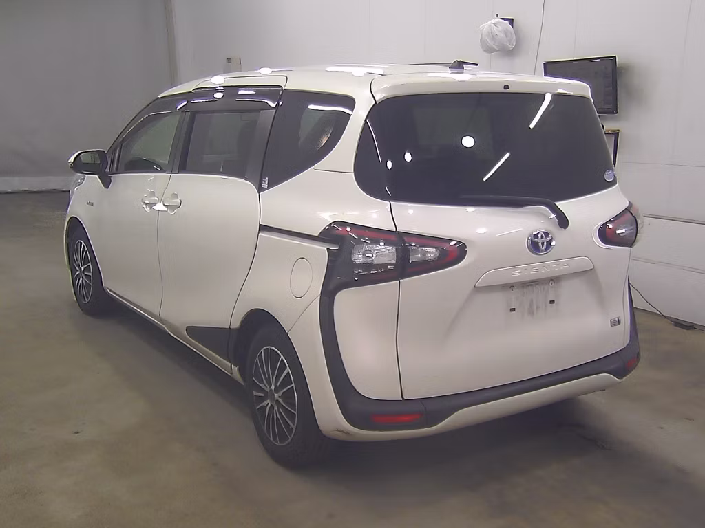 TOYOTA SIENTA