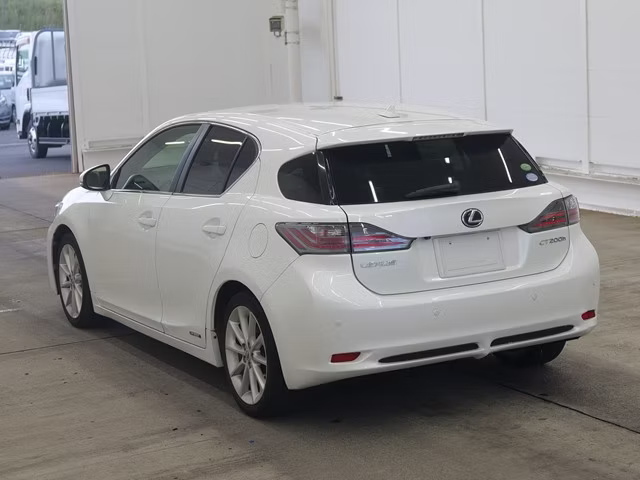 LEXUS CT200H