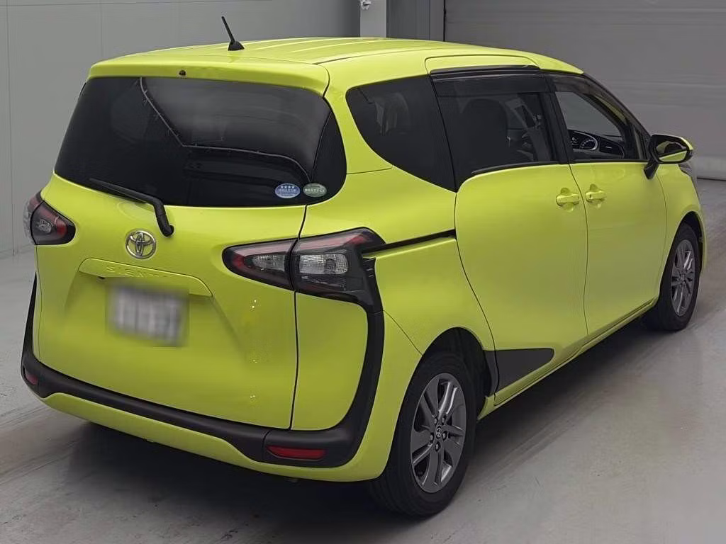 TOYOTA SIENTA