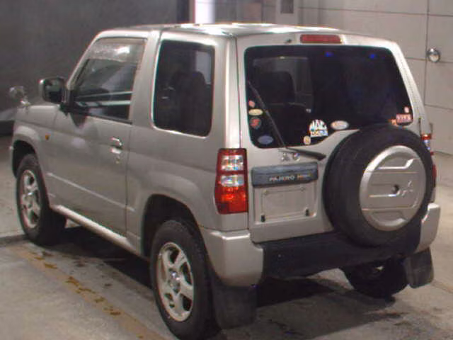 MITSUBISHI PAJERO MINI