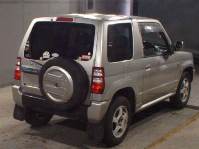 MITSUBISHI PAJERO MINI