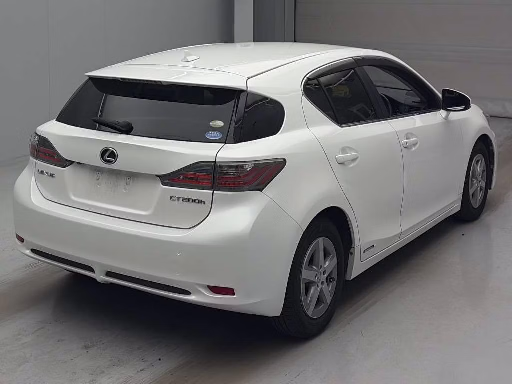 LEXUS CT200H
