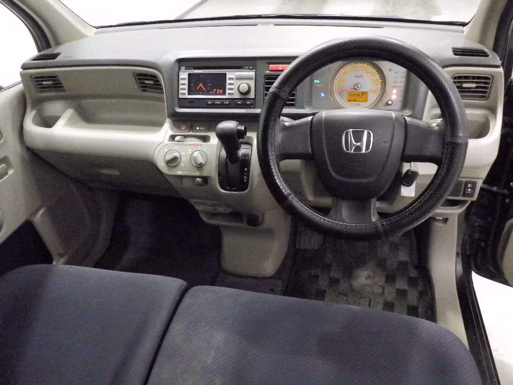 HONDA LIFE