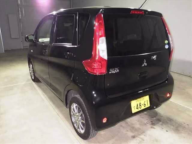 MITSUBISHI EK WAGON