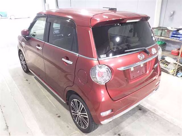 DAIHATSU CAST