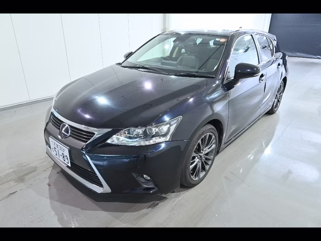 LEXUS CT200H
