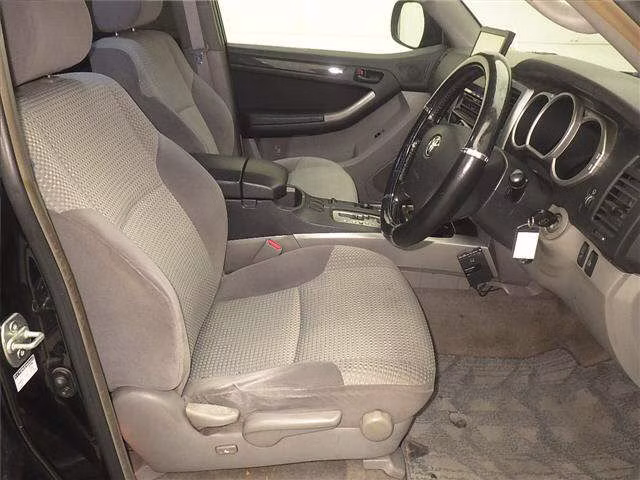TOYOTA HILUX SURF
