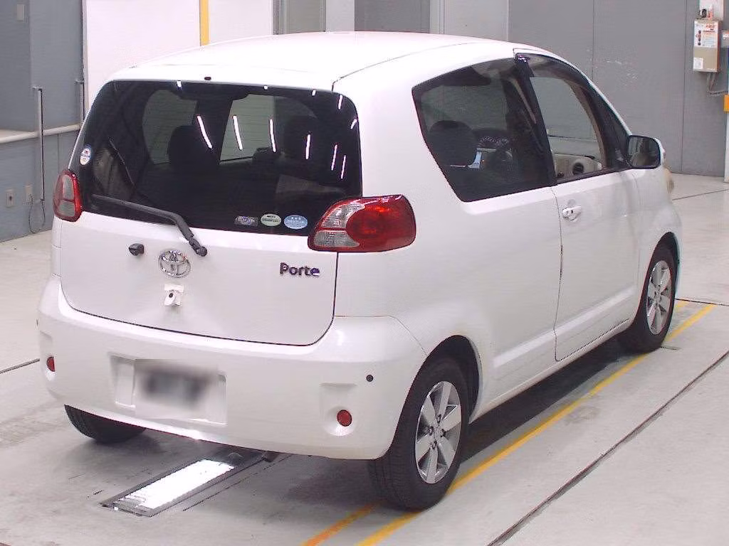 TOYOTA PORTE