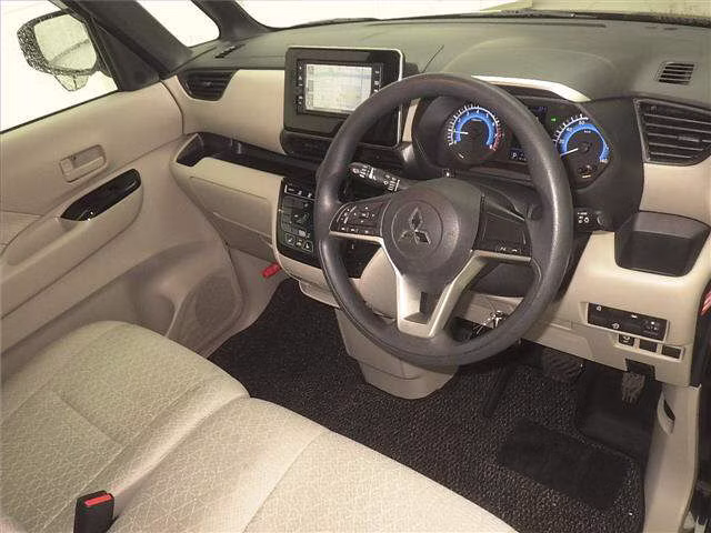 MITSUBISHI EK SPACE