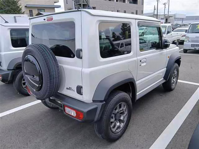 SUZUKI JIMNY SIERRA