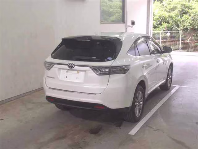 TOYOTA HARRIER