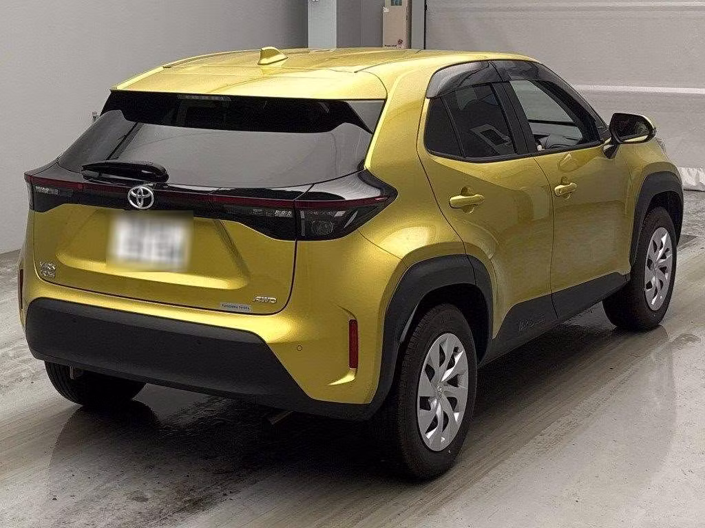 TOYOTA YARIS CROSS