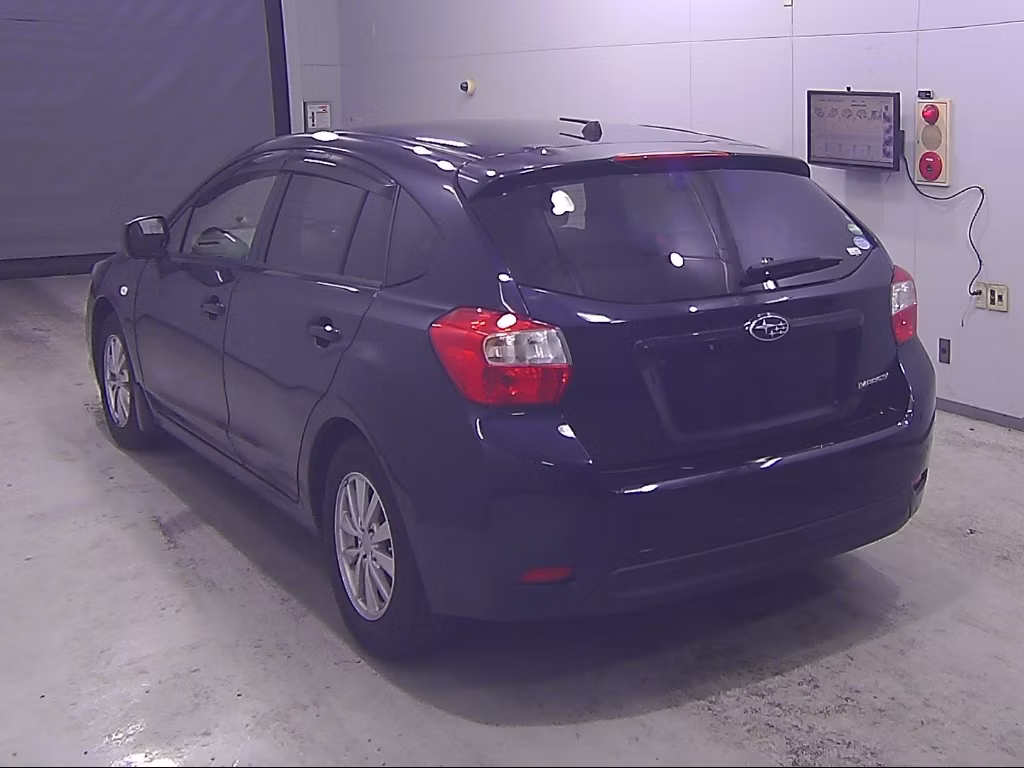 SUBARU IMPREZA
