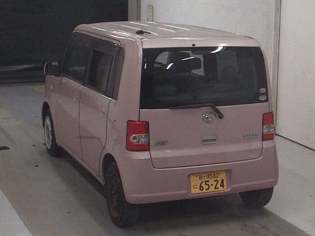 DAIHATSU MOVE CONTE