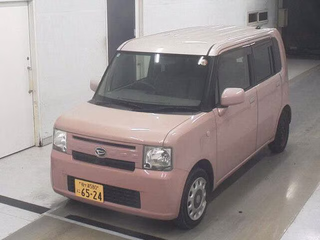 DAIHATSU MOVE CONTE