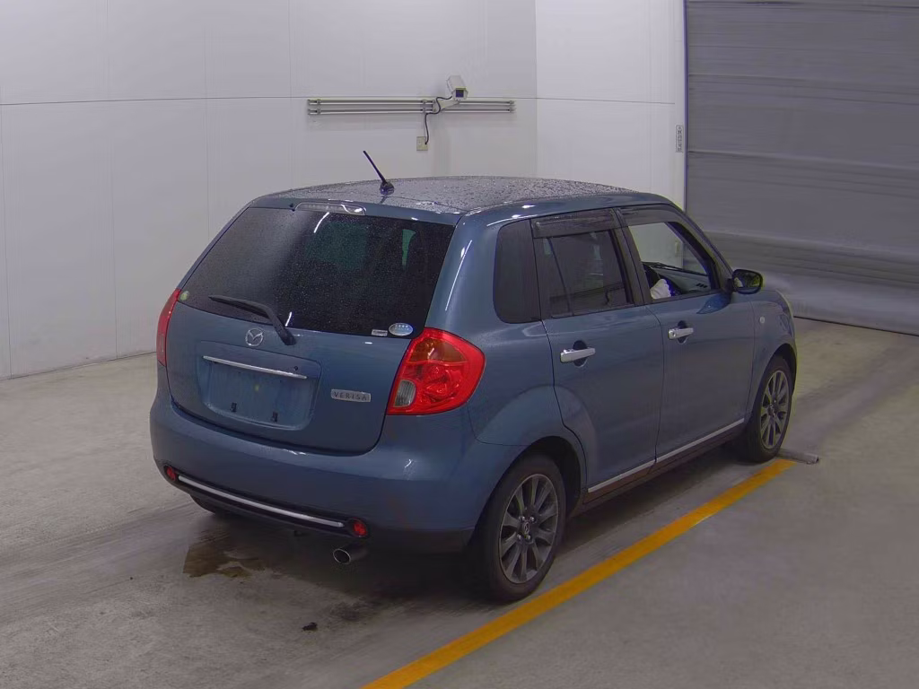 MAZDA VERISA