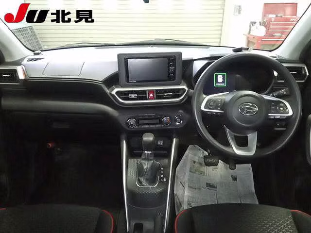 DAIHATSU ROCKY