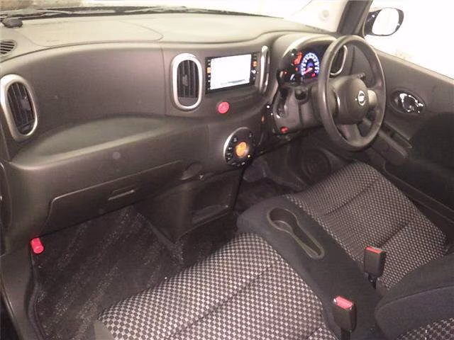 NISSAN CUBE
