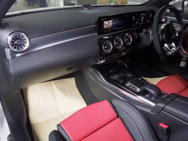 MERCEDES-BENZ A-CLASS