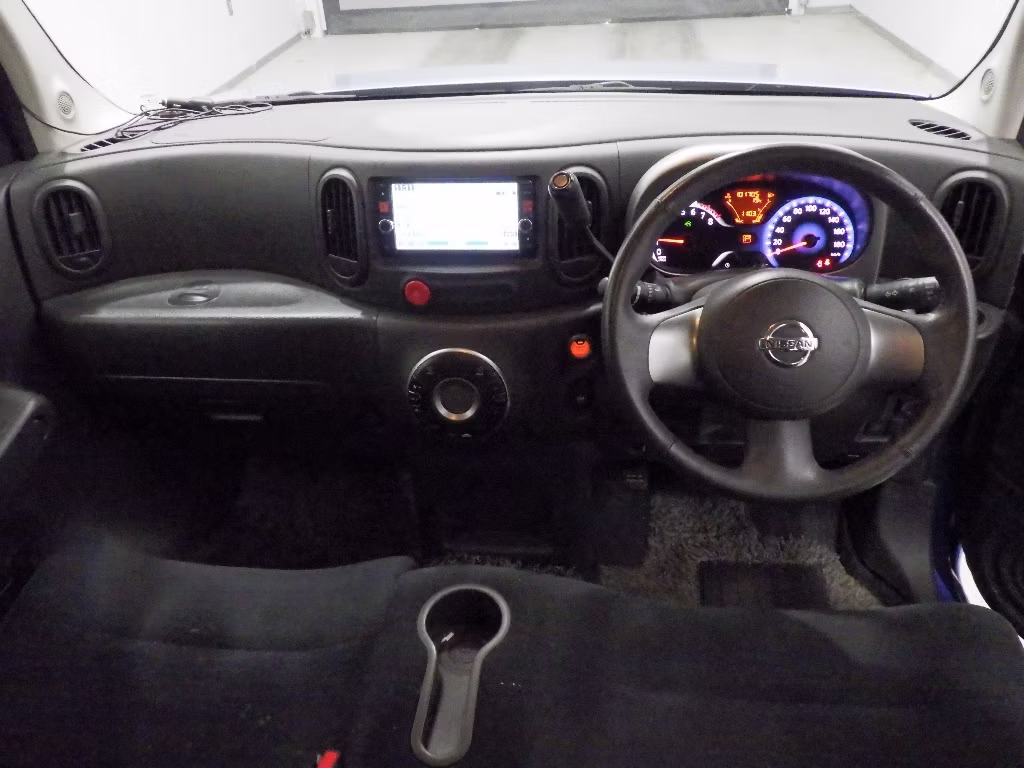 NISSAN CUBE