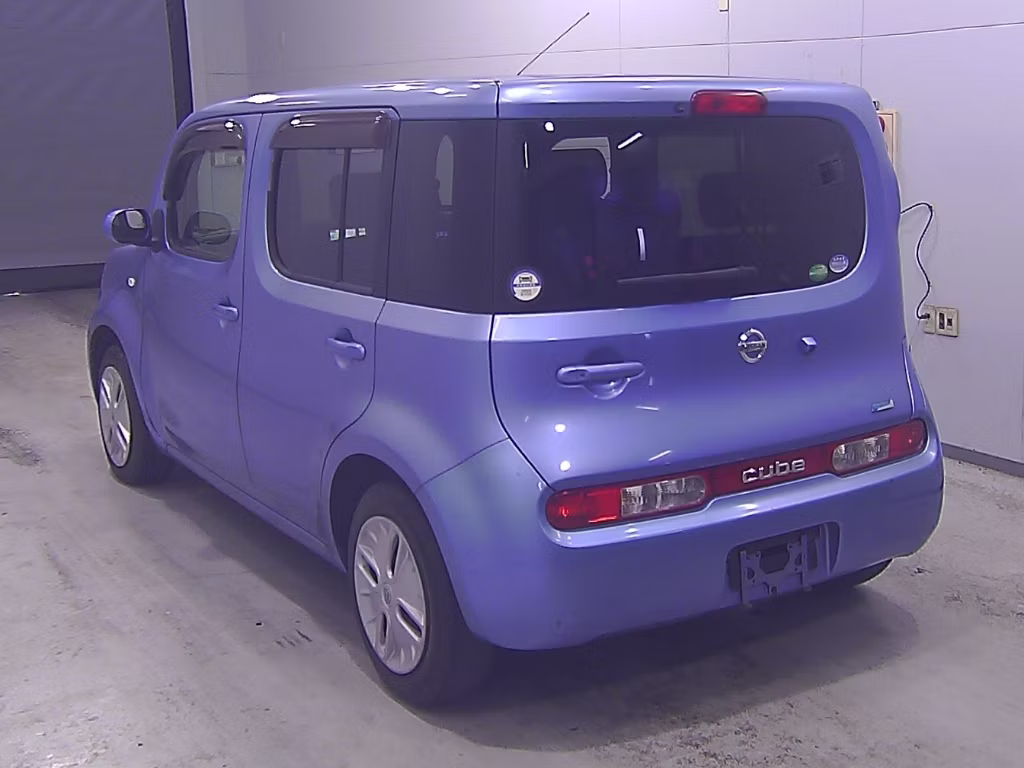 NISSAN CUBE