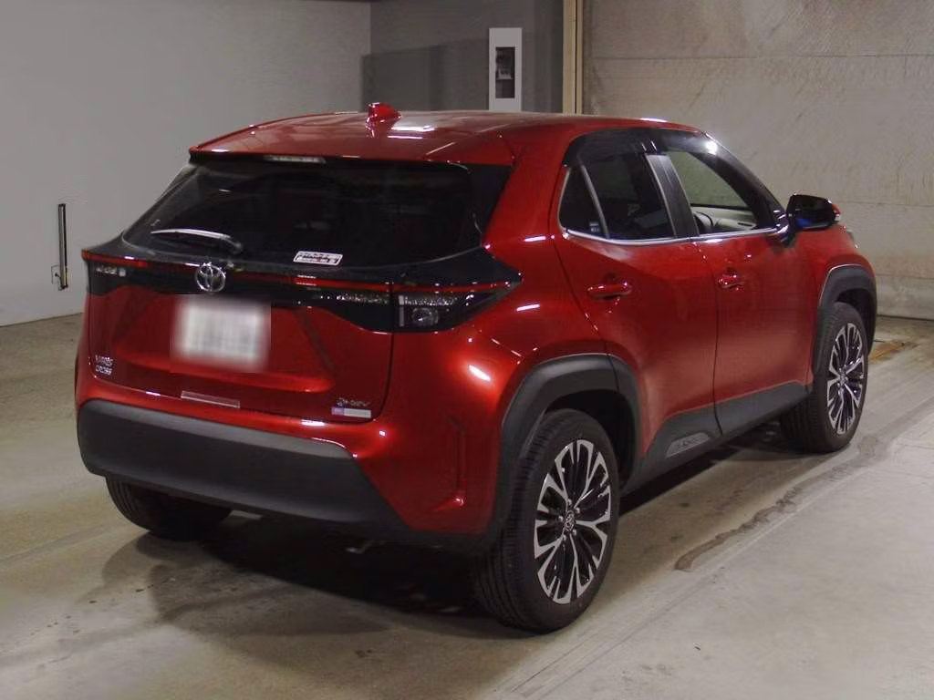 TOYOTA YARIS CROSS