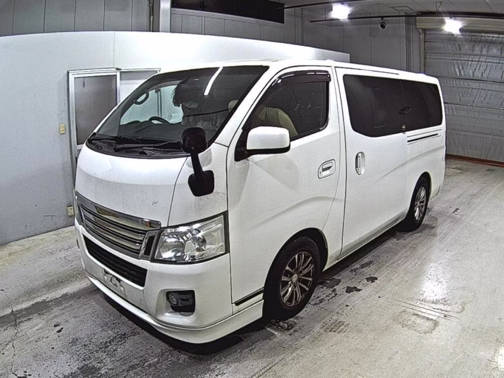 NISSAN NV350 CARAVAN