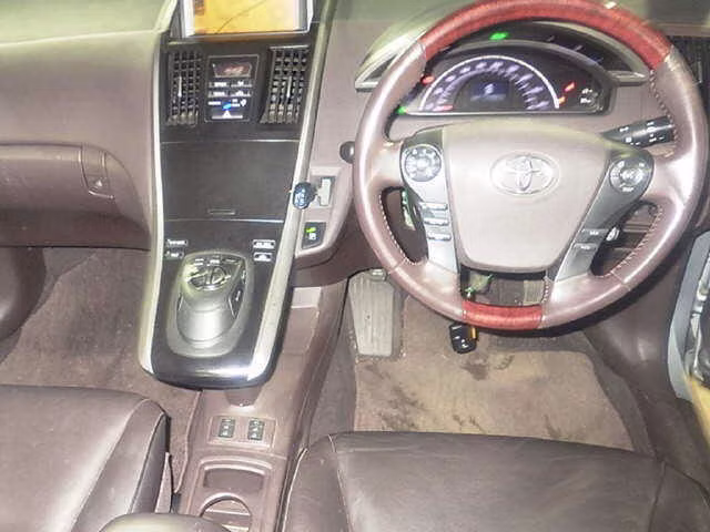 TOYOTA SAI