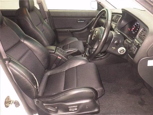 SUBARU LEGACY B4
