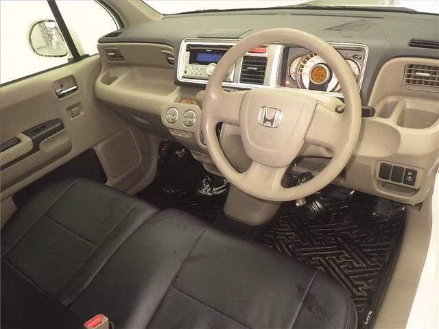 HONDA LIFE
