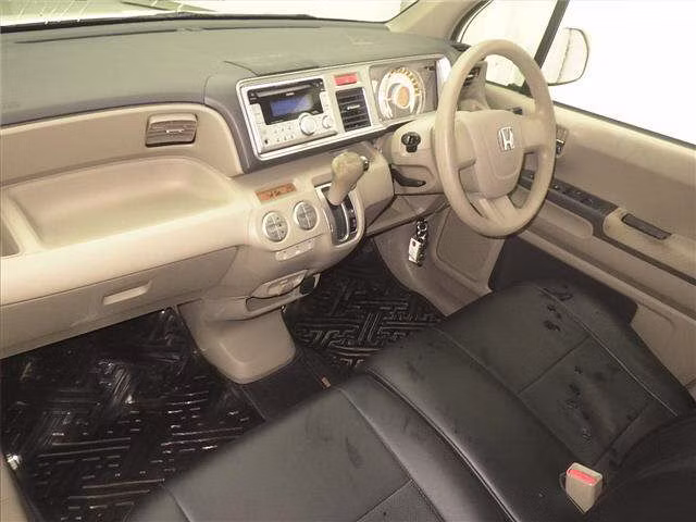 HONDA LIFE