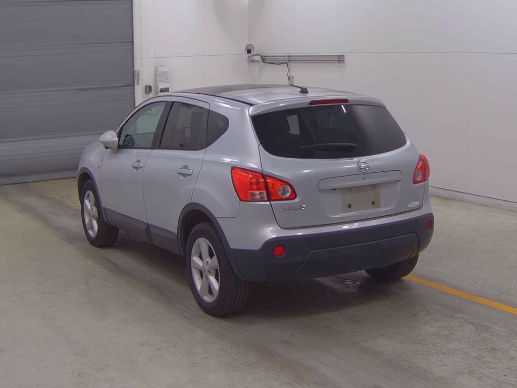 NISSAN DUALIS