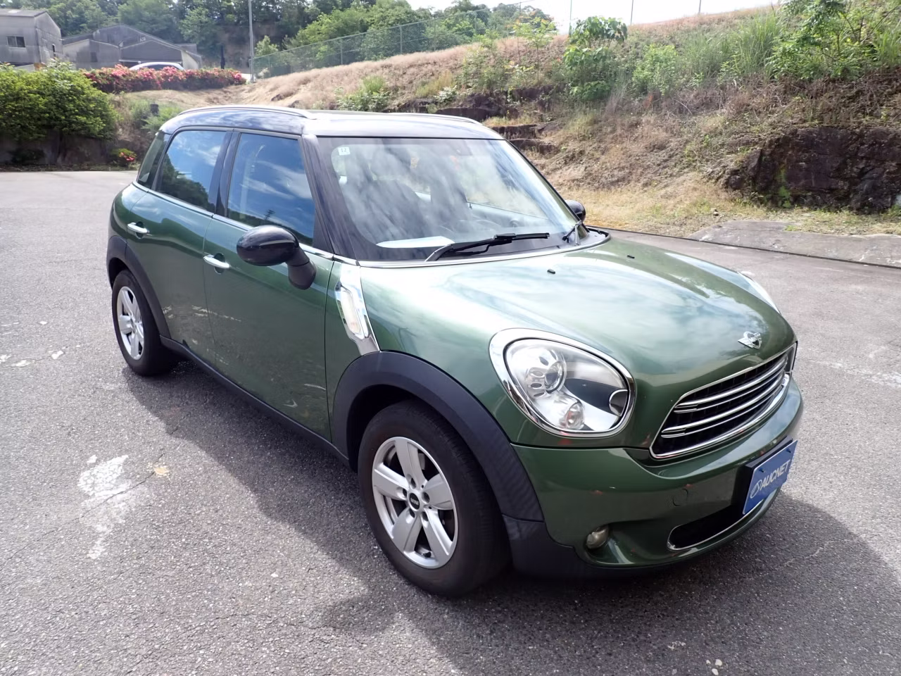 MINI CROSSOVER