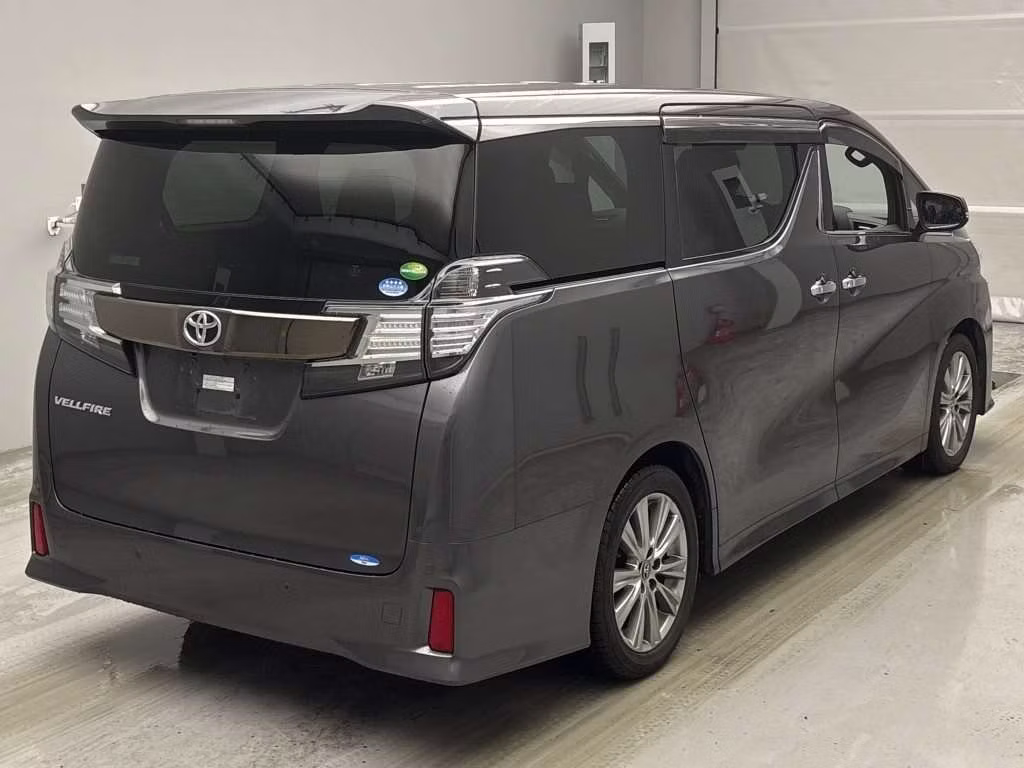 TOYOTA VELLFIRE