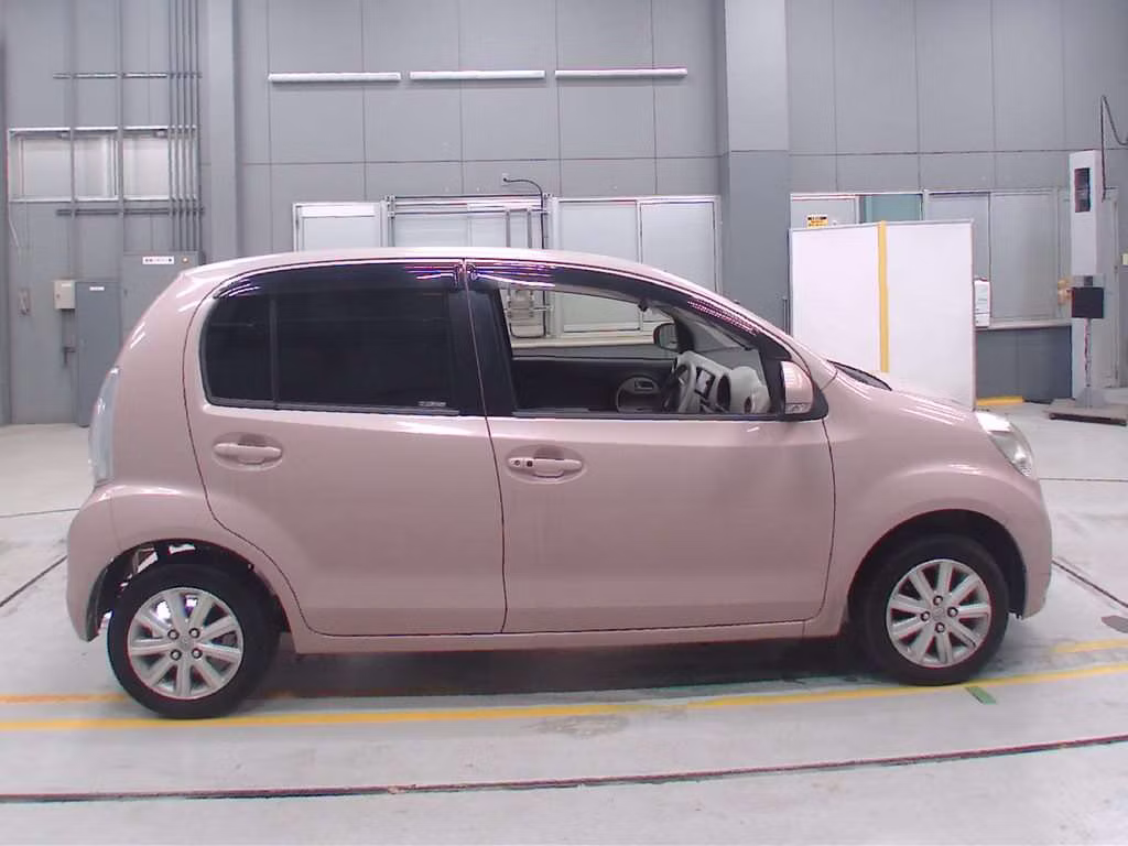 TOYOTA PASSO