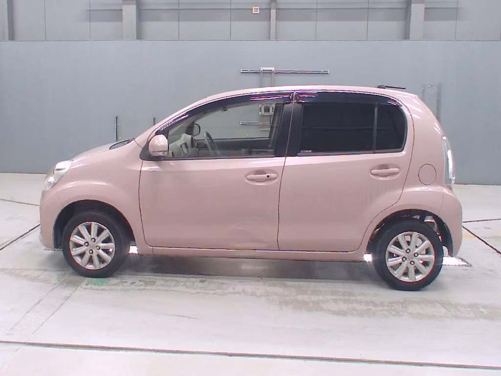 TOYOTA PASSO
