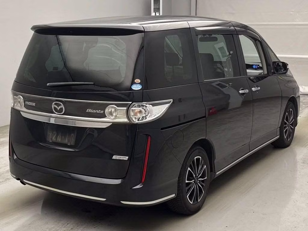 MAZDA BIANTE