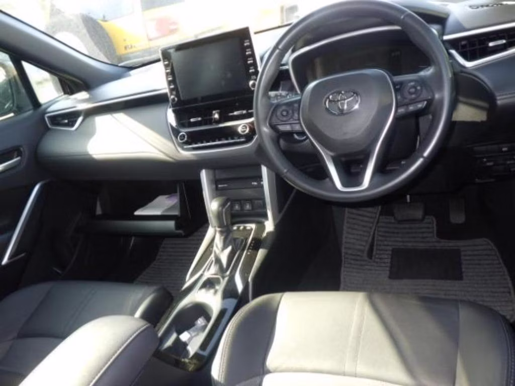 TOYOTA COROLLA CROSS