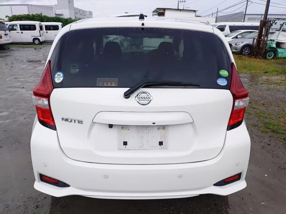 NISSAN NOTE