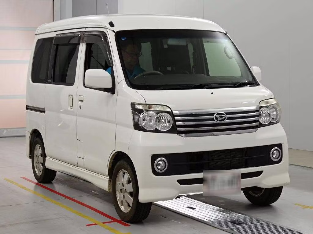 DAIHATSU ATRAI